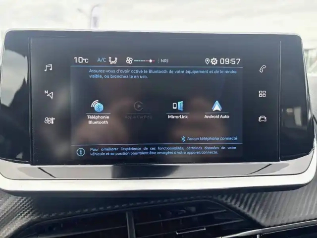 Peugeot 2008 puretech 100 s&amp;s bvm6 — photo 15