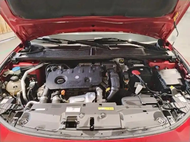Peugeot 308 bluehdi 130ch s&amp;s eat8 gt pack — photo 7