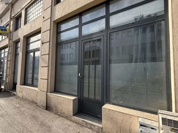 DIJON rue Arquebuse ,proche de la gare et centre ville :Appa