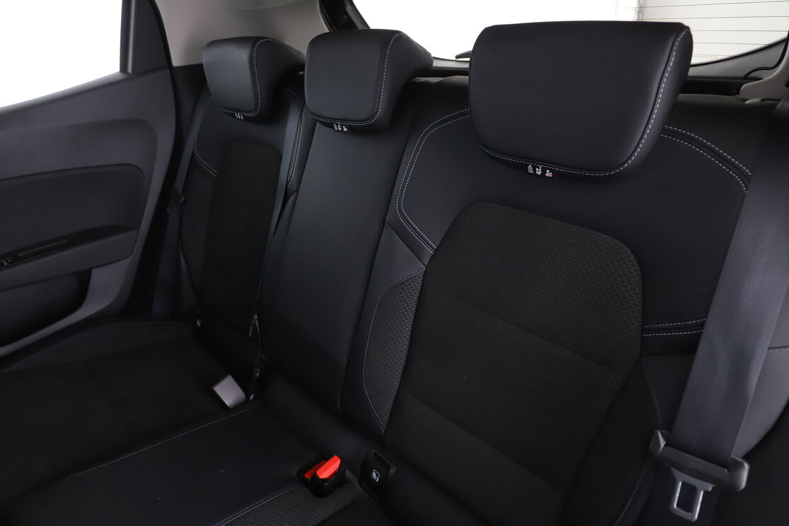 Renault Clio 1.3 TCe Intens EDC — photo 13