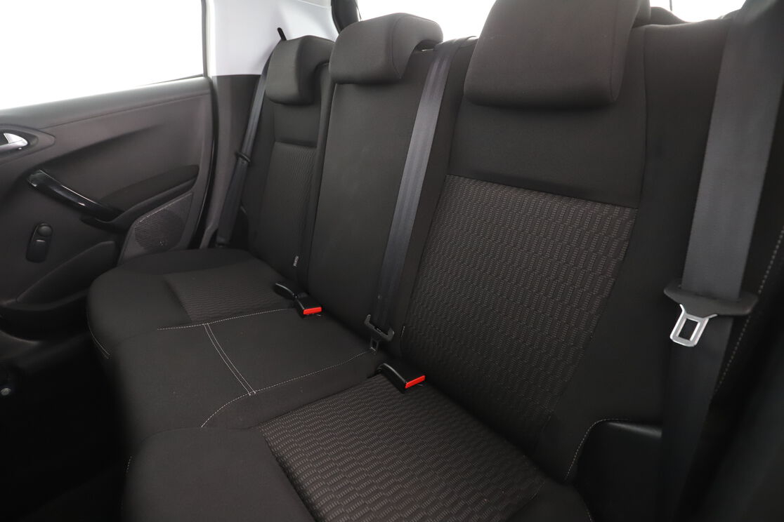 Peugeot 208 1.2 PureTech Active Business ETG5 — photo 13