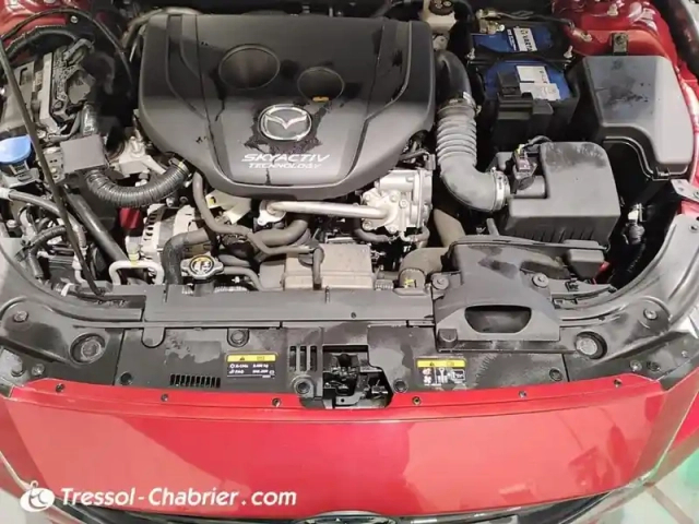 Mazda Mazda3 1.5l skyactiv-d 105 ch dynamique — photo 7