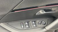 Peugeot 2008 1.2 PureTech 130ch S&S GT EAT8 — photo 19