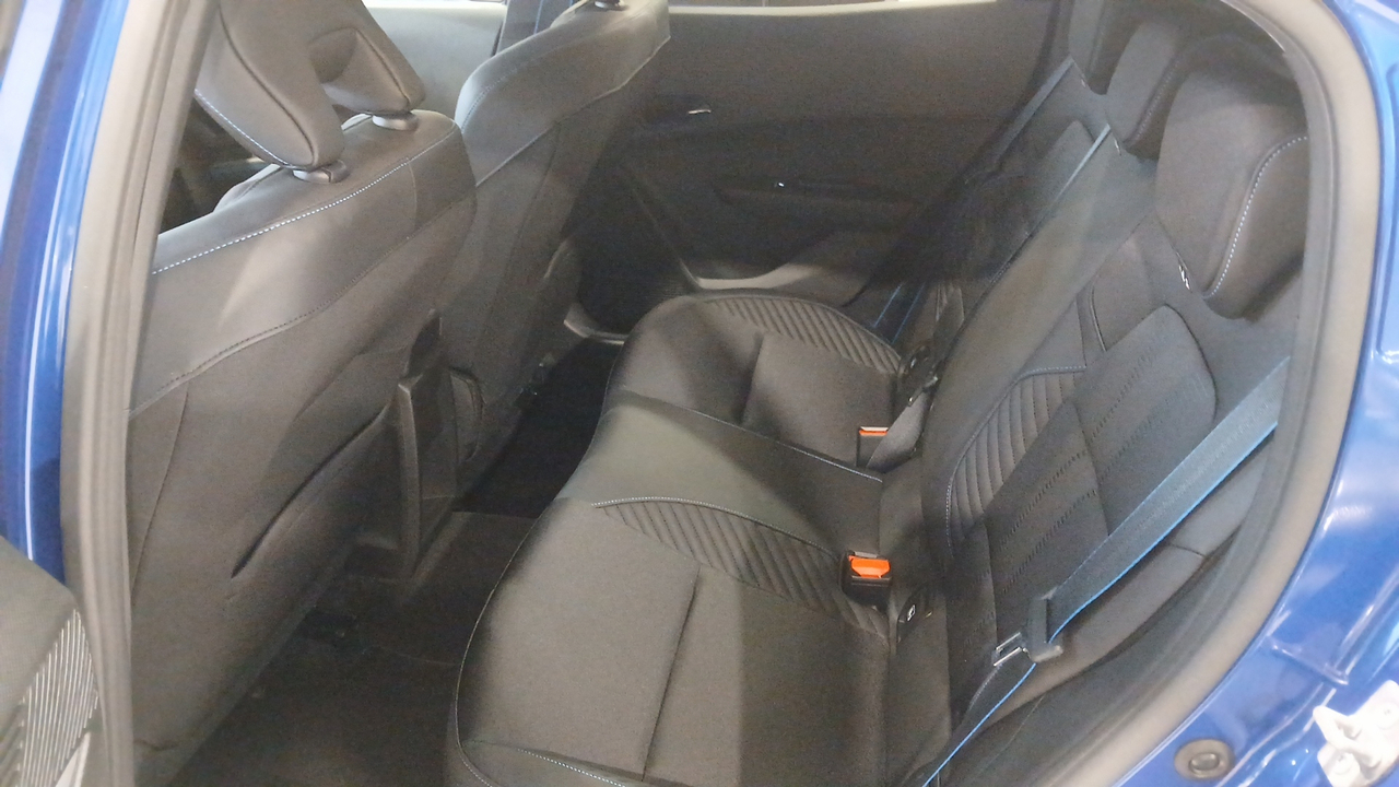Renault Clio E-Tech full hybrid 160 ch — photo 12