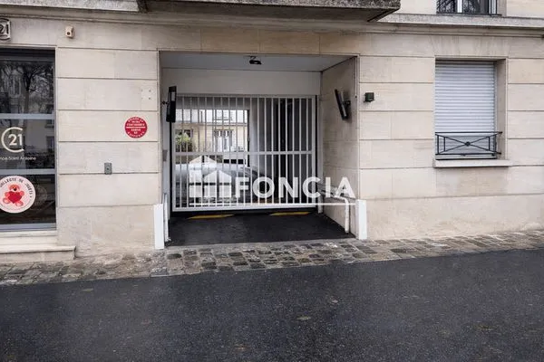 Parking 13 m²