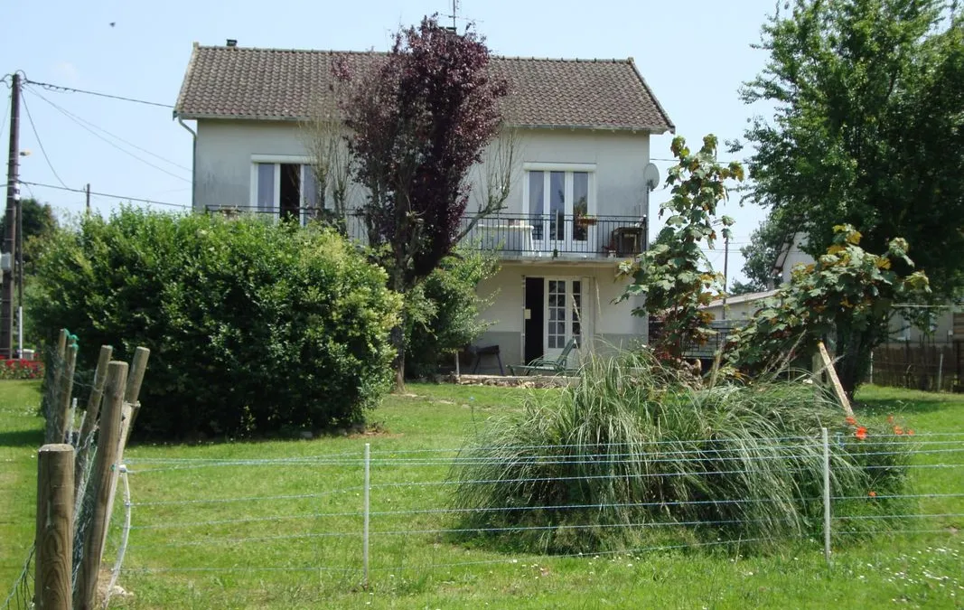 Photo 3
