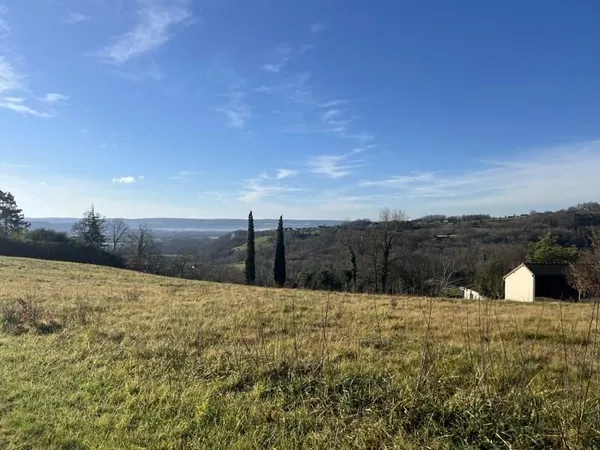 Terrain à bâtir de 0 pièces principales