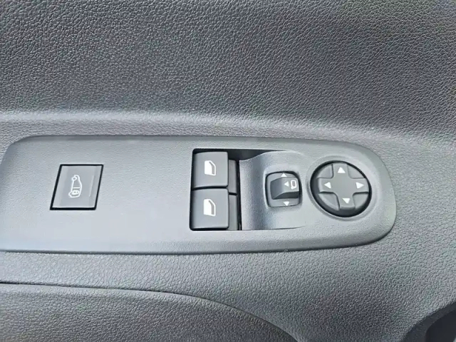 Peugeot Partner e- fgn 136 ch m charg ut maj 54 kwh aut — photo 25