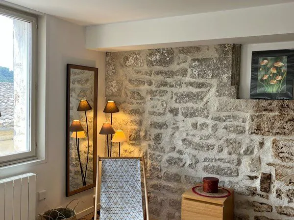 2 pièces confortable lumineux calme