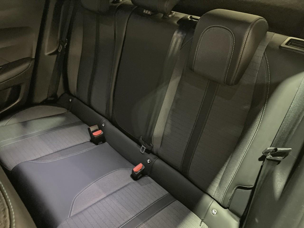Peugeot 2008 puretech 100 s&s bvm6 allure pack — photo 13