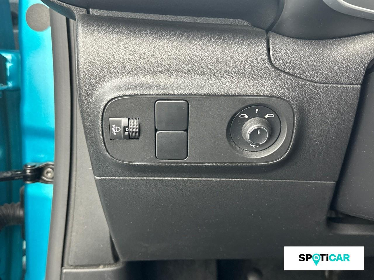 Citroën C3 1.2 puretech 110ch s&s shine eat6 — photo 17