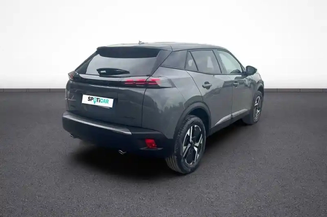 Peugeot 2008 hybrid 145 e-dcs6 — photo 6