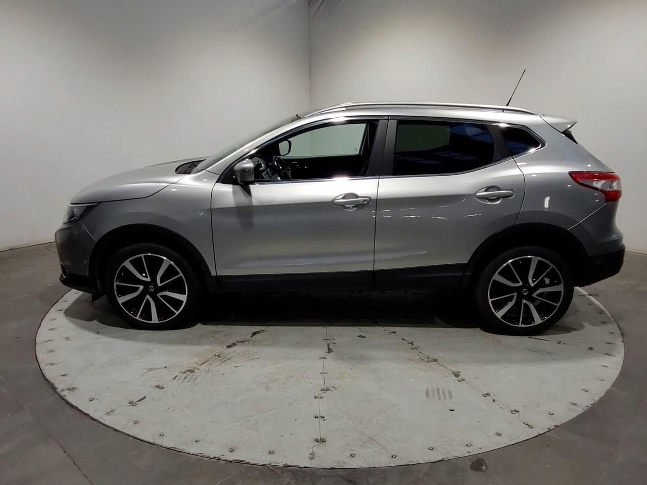 Nissan Qashqai 1.2 dig-t 115 xtronic tekna — photo 2