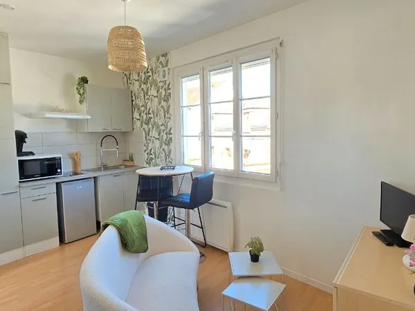 Chartres - Quartier de Rechèvres - T1 bis meublé de 19 m² - Proche centre-ville et gare