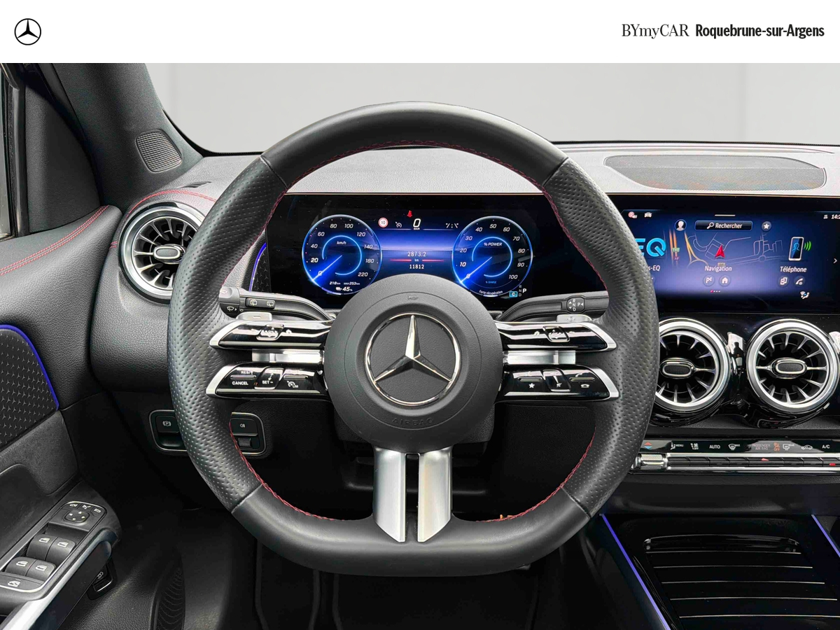 Mercedes EQB 250+ — photo 10