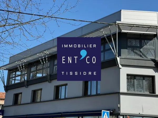 Local professionnel 145 m²