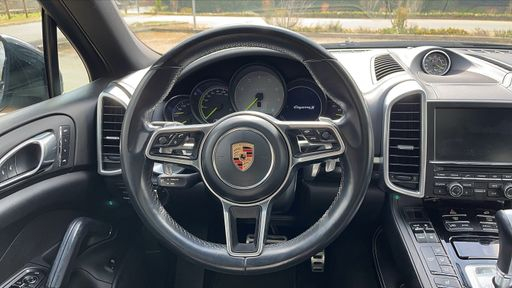 Porsche Cayenne S 3.0 416 e-Hybrid 4x4 Tiptonic 8 - Platinium – 2016 – 186234 km – Hybride rechargeable – Boîte Automatique — photo 53