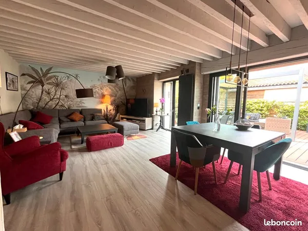 Longère 6 pièces 143 m²