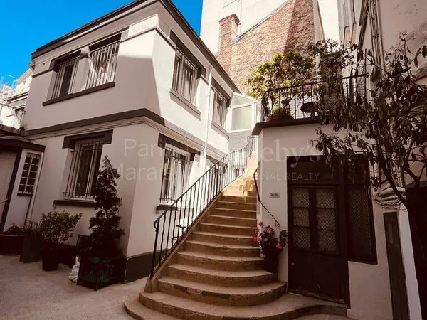 Immeuble 279 m²