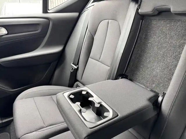 Volvo Ex40 single extended range 252 ch 1edt — photo 24