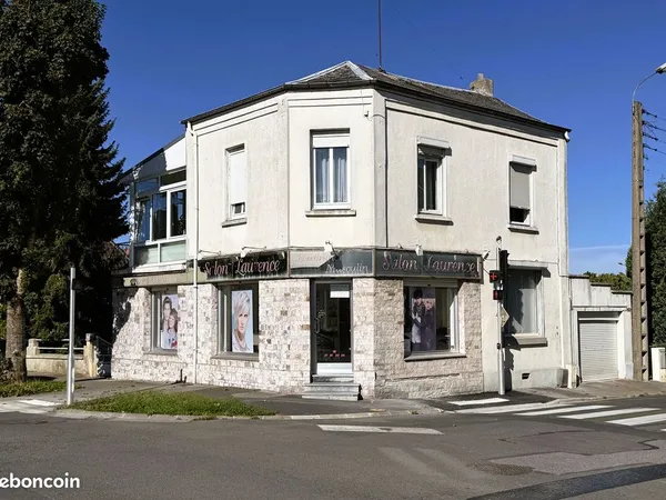 Maison 9 pièces 145 m²