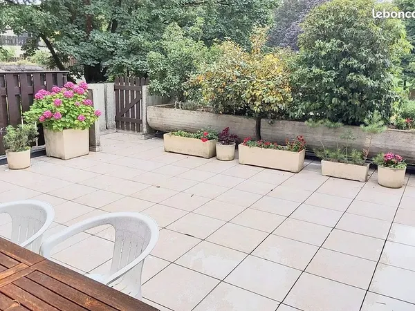 Appartement 102 m2 avec terrasses