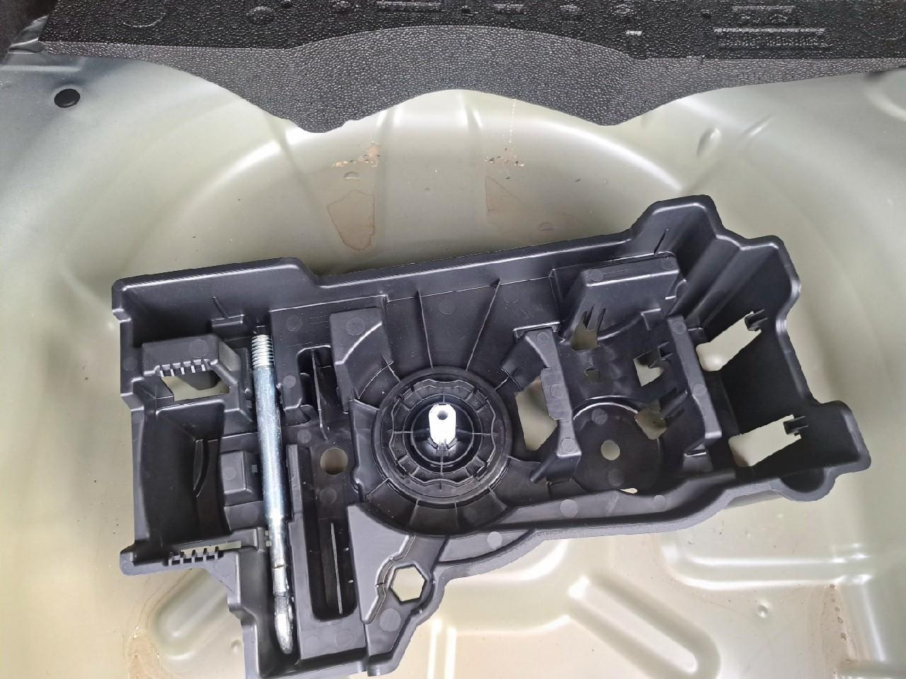 Citroën C4 hybride 100 e-dcs6 you — photo 27