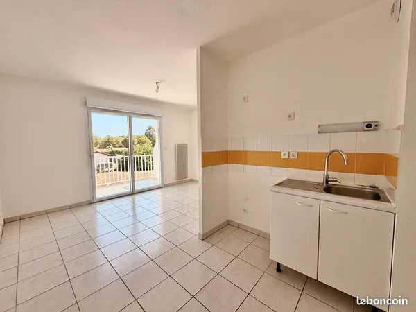 Studio 1 pièce 29 m²