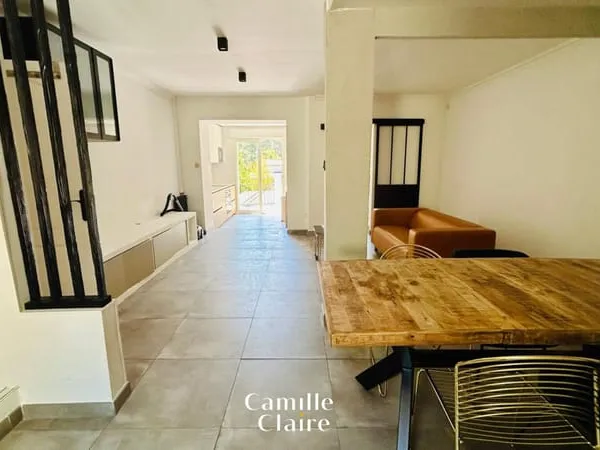 RARE À SAINT-JULIEN Duplex atypique avec jardin Sud (pisci