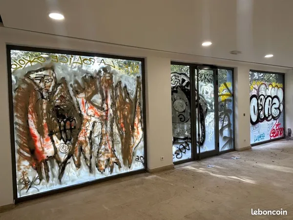 Boutique 70 m² PARIS