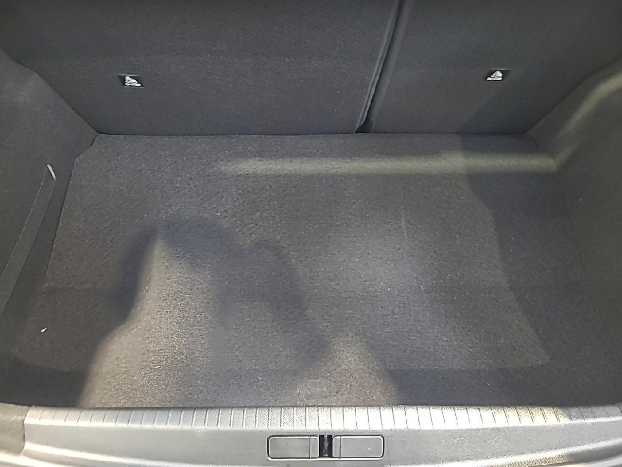 Peugeot 208 puretech 75 s&s bvm5 active pack — photo 14