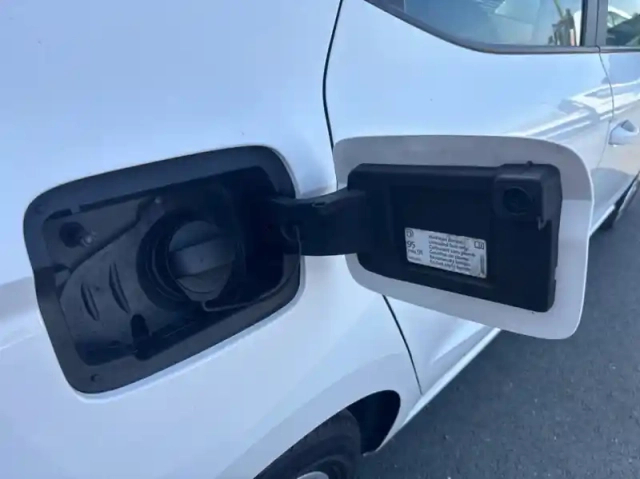 Seat Ibiza 1.0 mpi 75ch start/stop urban — photo 18