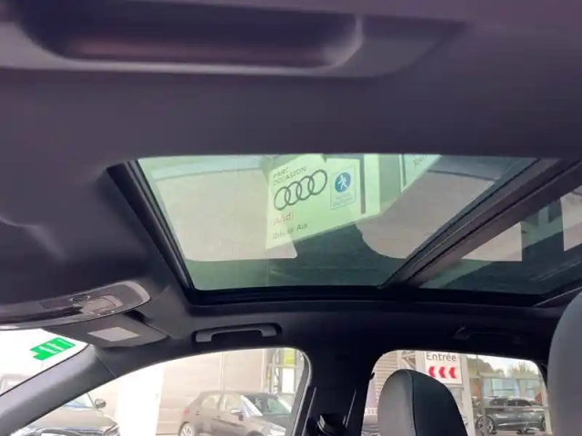 Audi Q3 35 tfsi 150 ch s tronic 7 — photo 62