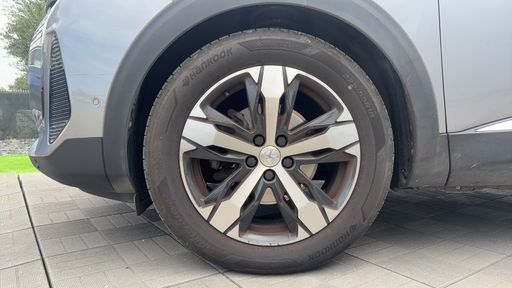 Peugeot 5008 1.5 BlueHDi 130 EAT8 - GT – 2023 – 78451 km – Diesel – Boîte Automatique — photo 9