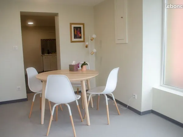 Bureau et espace de travail Location Saint-Blaise-la-Roche  50m² 500€