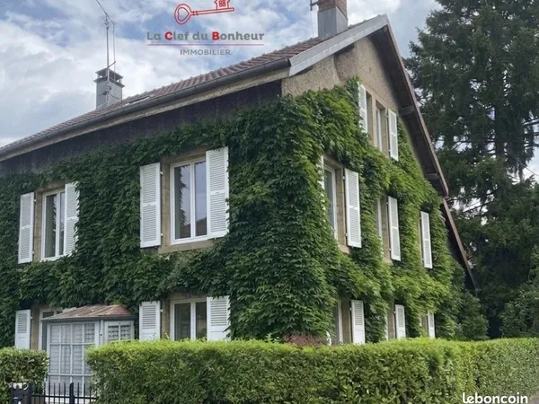 Maison 10 pièces 200 m²