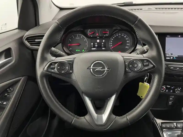 Opel Crossland X 1.2 turbo 110 ch bva6 — photo 31