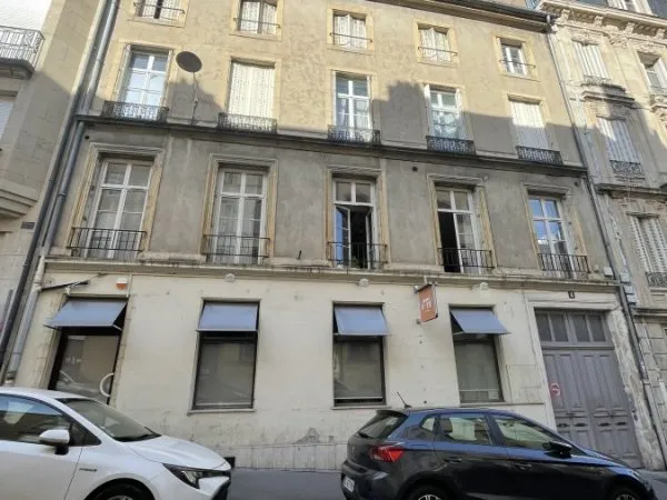 Appartement 4 pièces 81 m²
