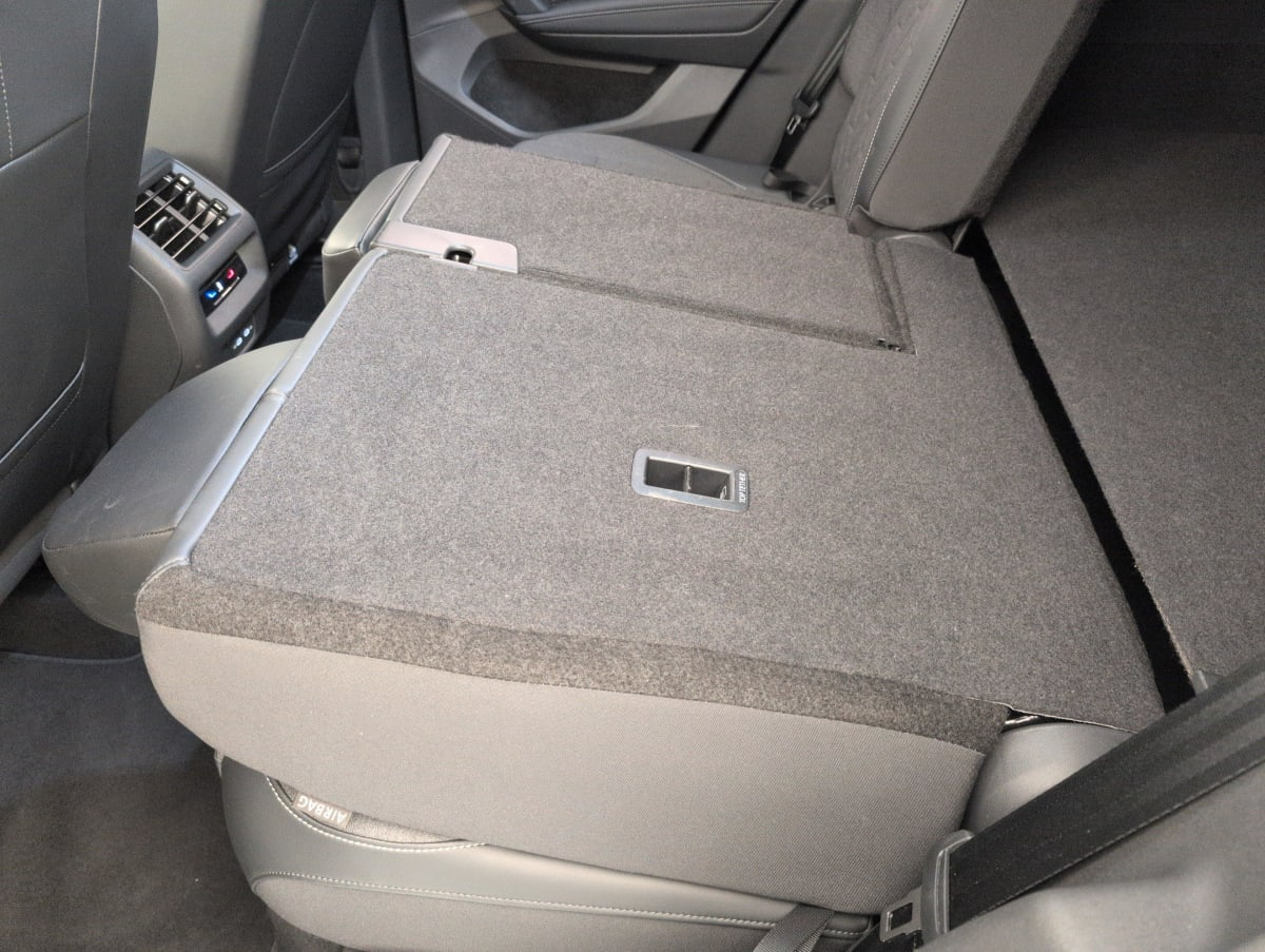 Volkswagen Tiguan — photo 12