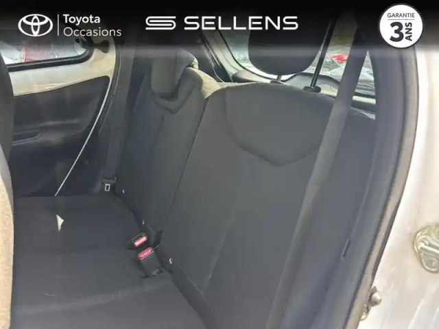 Toyota Aygo X 1.0 vvt-i 72ch dynamic s-cvt my23 — photo 12