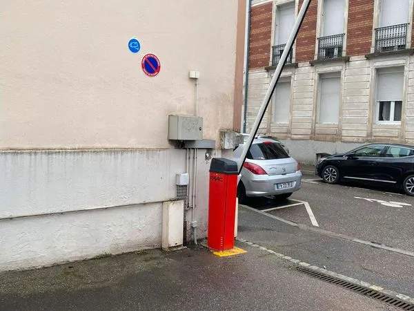 Lot garage à vendre