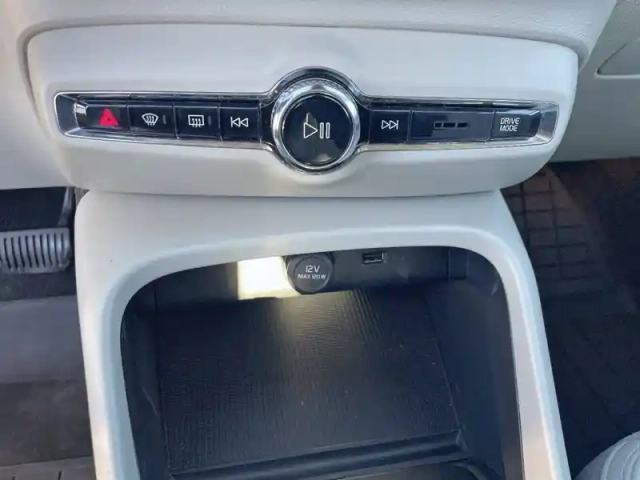 Volvo Xc40 d3 adblue 150 ch geartronic 8 — photo 52