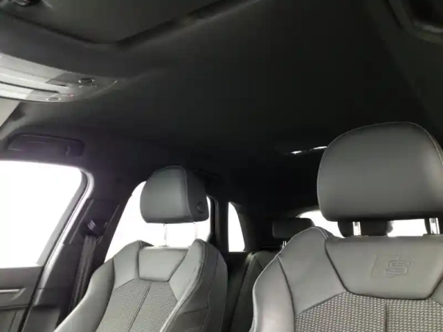 Audi Q3 45 tfsie 245 ch s tronic 6 s line — photo 25