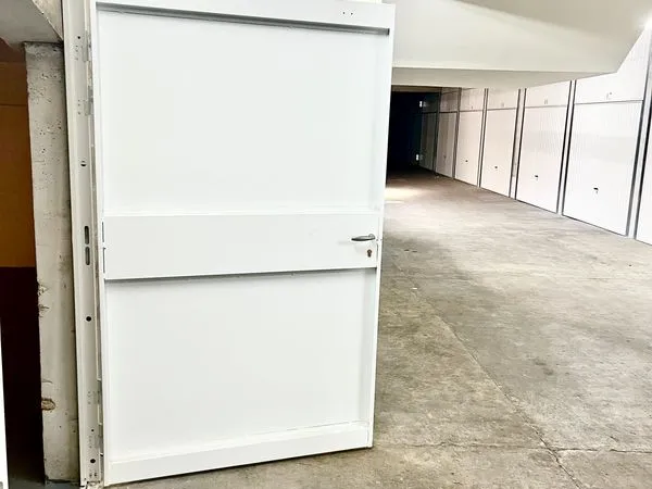 Local de stockage premium - 28 m² au sol - Marseille 13012