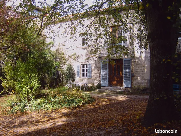 Studio bis Meublé+parking privé pour étudiants