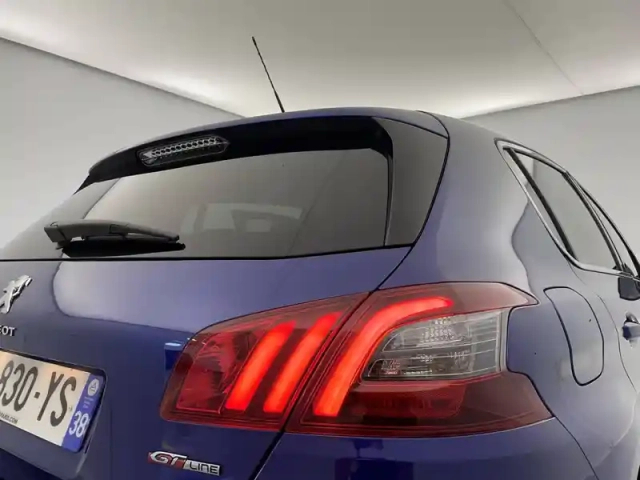 Peugeot 308 bluehdi 130ch s&amp;s eat8 — photo 30