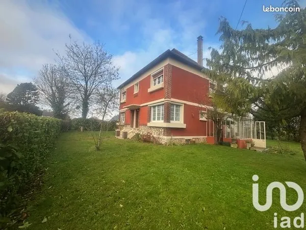 Propriété 5 pièces 130 m²