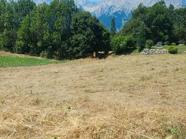 Terrain viabilisé