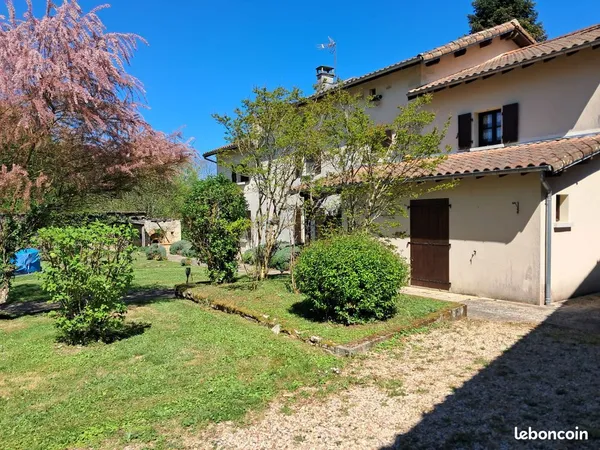 Maison de village