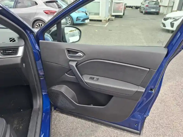 Renault Captur tce 90 ch — photo 15